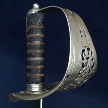 British 1905 Pattern Infantry Staff Sergeants Sword by Enfield, 1912 Rehilt and Conversion for George V 16